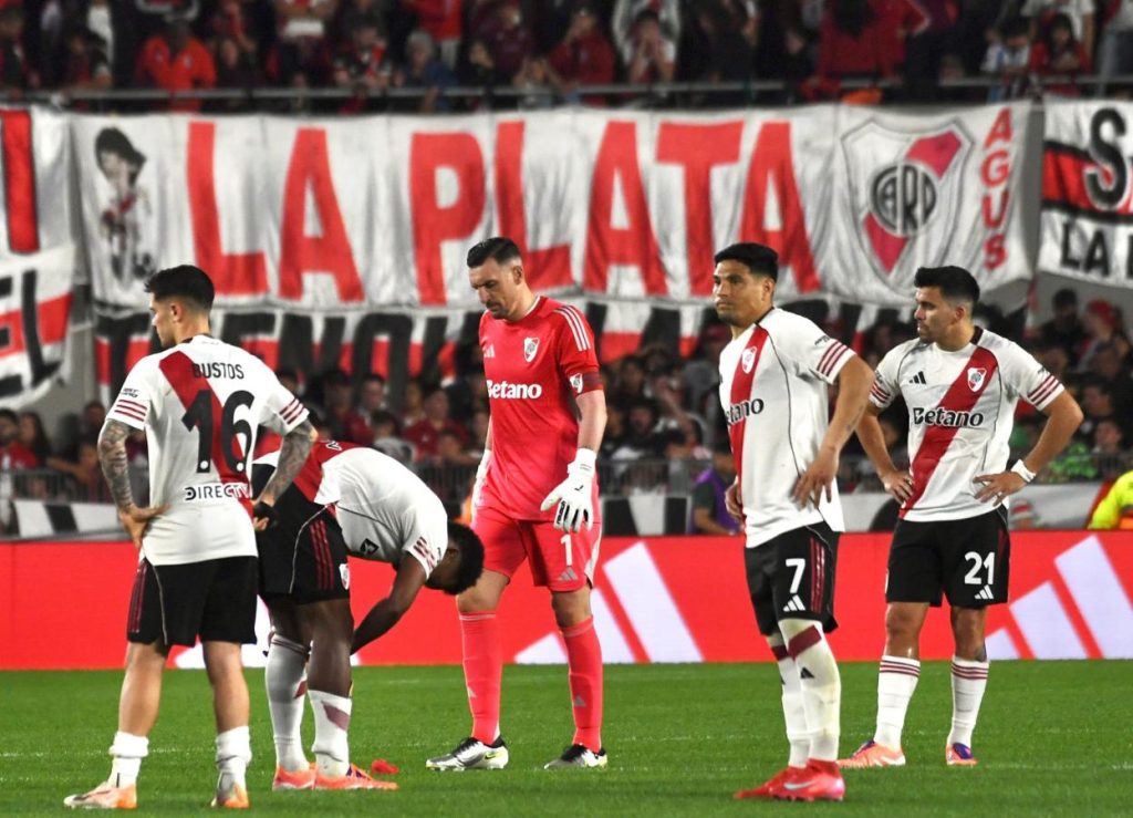 River perdió ante Gimnasia y sigue sin rumbo