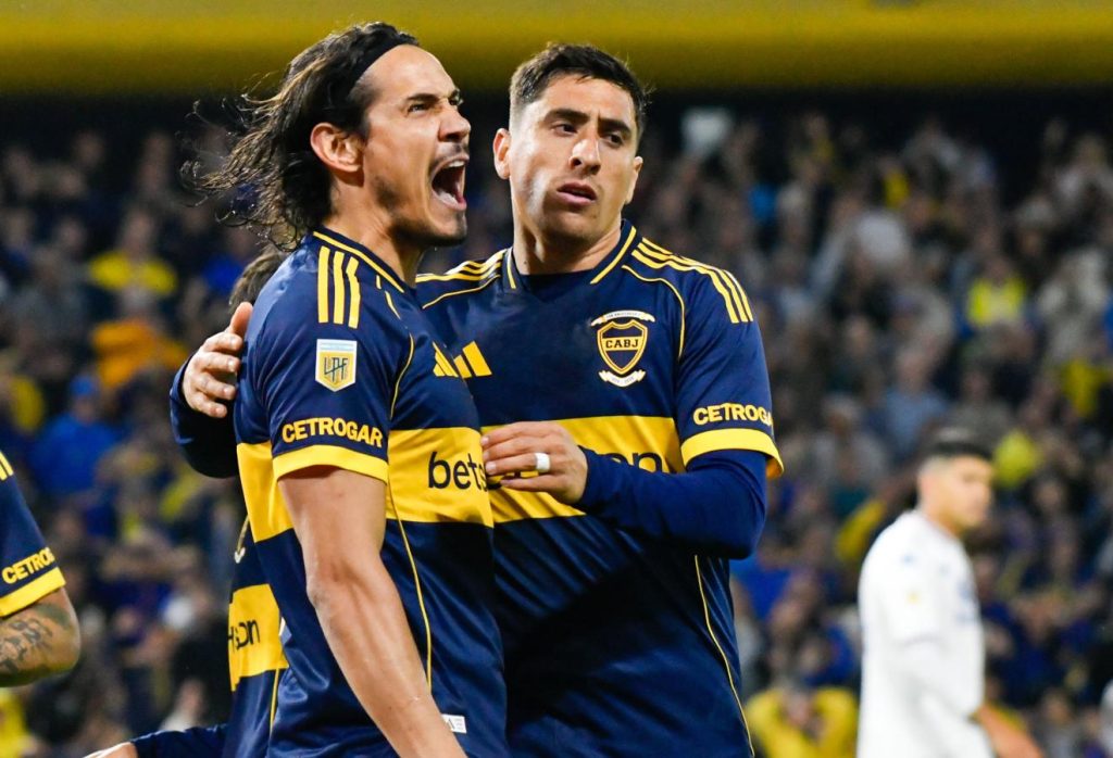 Luego de dos meses, Cavani volvió a jugar y además metió un gol