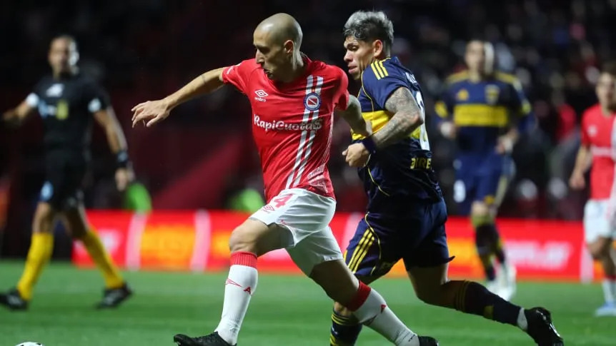 En un duelo de candidatos, Boca recibe a Argentinos