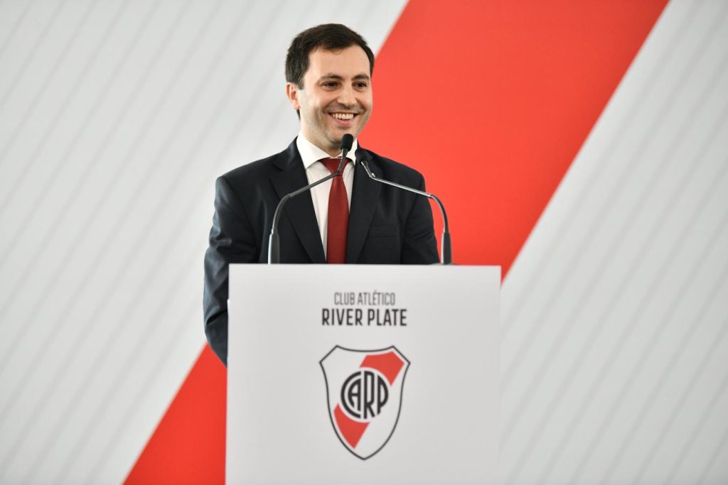 Cambio de mando: Di Carlo asumió como presidente de River