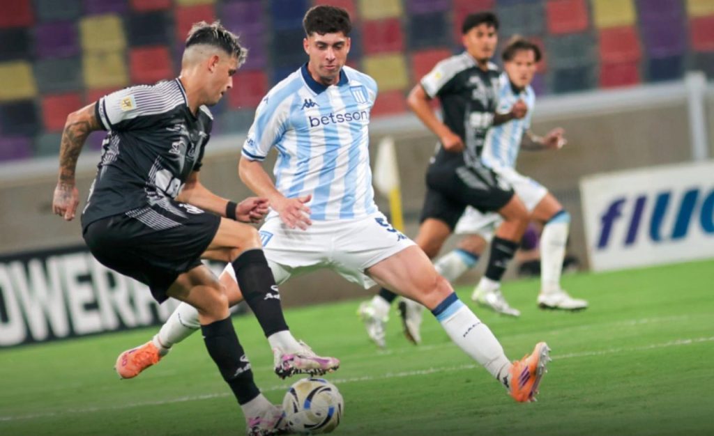 Racing empató ante Central Córdoba y se aleja de la Libertadores 2026