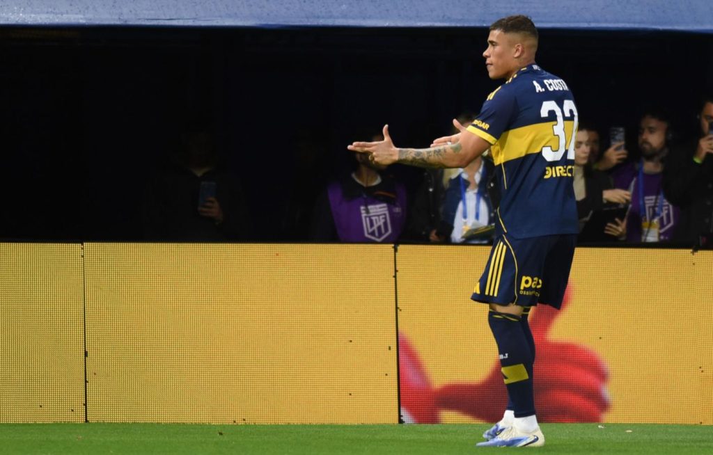 Ayrton Costa: “En el primer tiempo merecimos hacer tres goles”