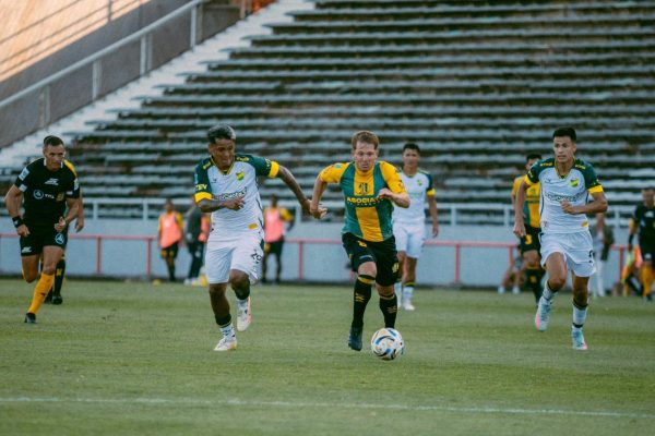 Aldosivi y Defensa y Justicia abrieron el Apertura con un empate sin goles