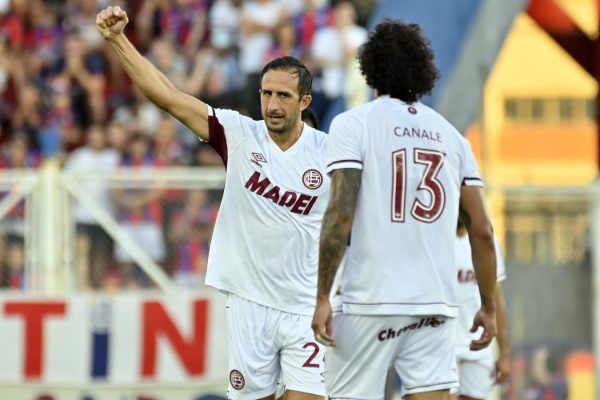 En un partidazo, Lanús derrotó a San Lorenzo