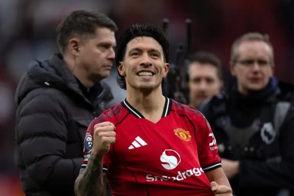 Manchester United cantó victoria ante el City y se quedó con el derbi