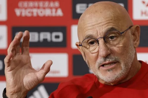 El DT de España elogió a Messi y calentó la Finalissima con Argentina: “Quiero jugar ese partido”