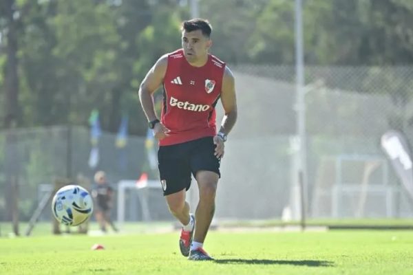 Con Armani en duda y Acuña descartado, Gallardo arma el equipo para visitar a Barracas Central
