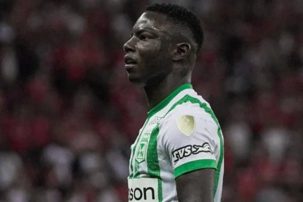 Fin de la novela: Hinestroza será jugador de Boca