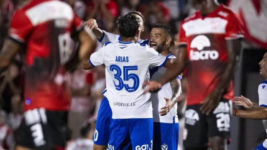 Vélez y Talleres se miden en Liniers en busca de seguir por la senda del triunfo