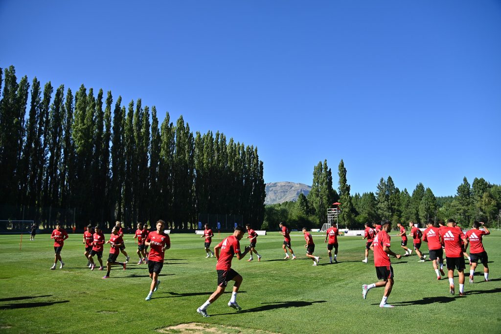 Armani y Acuña, las malas noticias en el entrenamiento de River