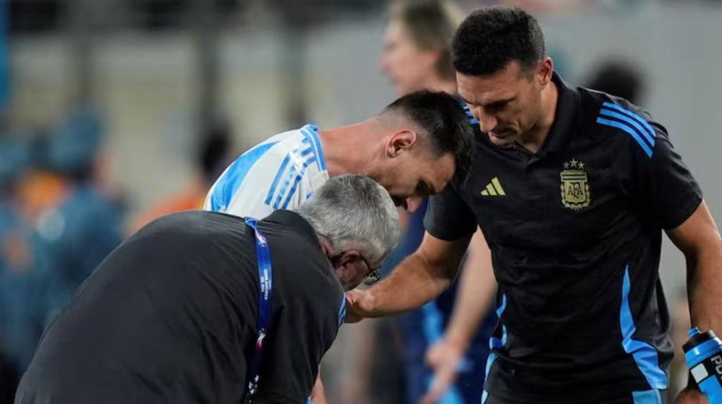 Scaloni blanqueó detalles de su encuentro con Messi