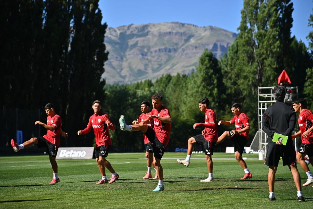 El equipo que paró Gallardo pensando en los amistosos