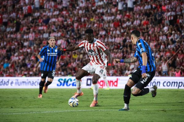 Instituto logró tres puntos de oro ante Atlético Tucumán