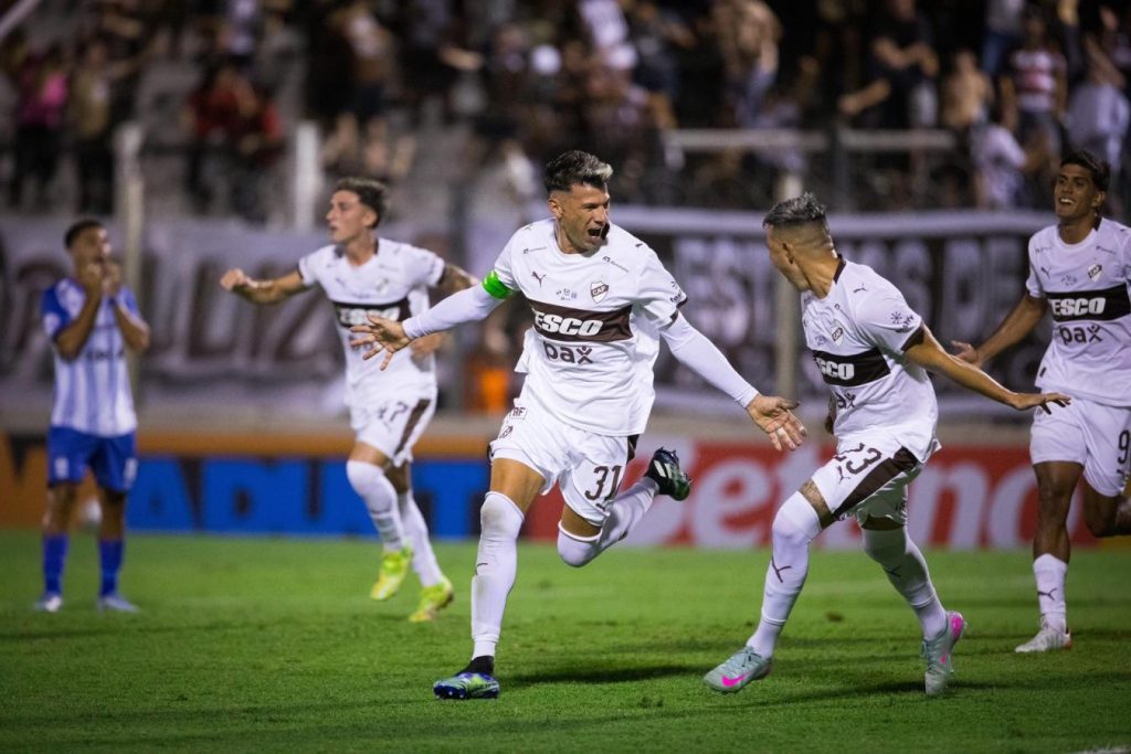 Platense derrotó con lo justo a Argentino de Monte Maíz y sigue en la Copa Argentina
