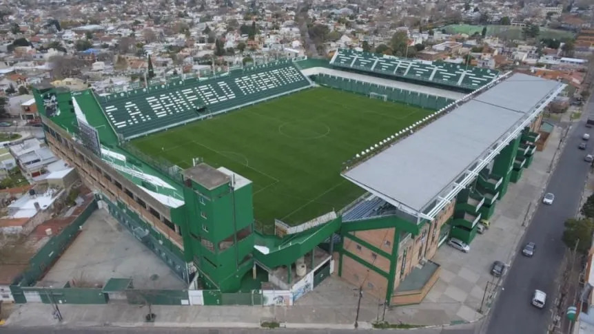 Racing podrá llevar público visitante en el encuentro ante Banfield