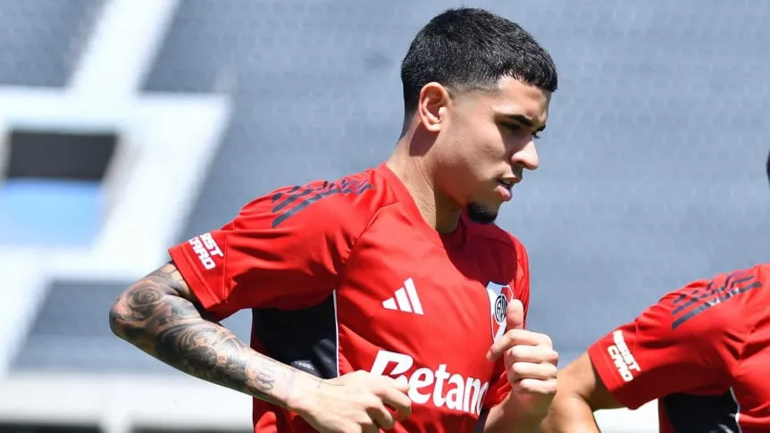 Kendry Páez se entrenó y apunta a decir presente ante Tigre