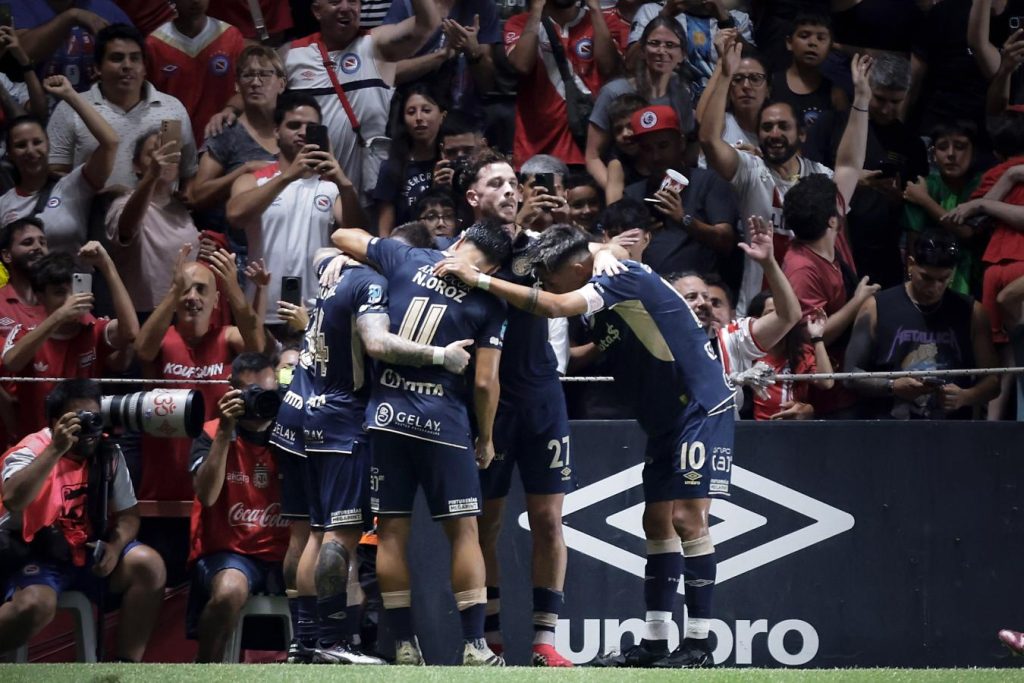 Argentinos ganó y le dio otro golpe a River