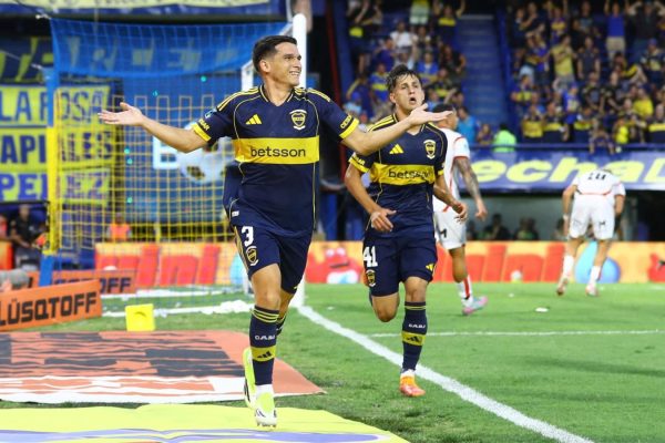 Con los estrenos de Ascacíbar y Romero, Boca volvió al triunfo frente a Newell`s