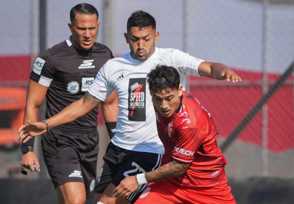 Sobre el final, Barracas rescató un punto ante Riestra