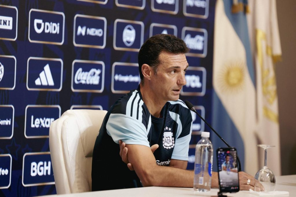 Scaloni: “La lista para el mundial la tengo bastante clara”
