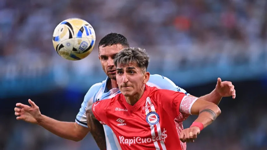 Se complica el arribo de Alan Lescano a Boca