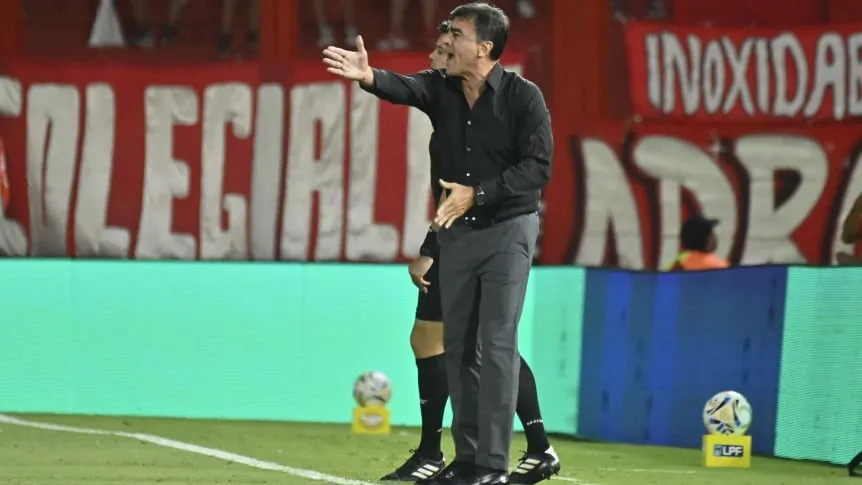 Quinteros: “Soy responsable de la irregularidad del equipo”