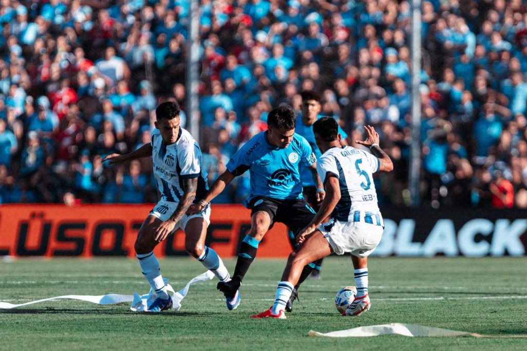 Belgrano y Talleres quedaron a mano en el clásico de Córdoba