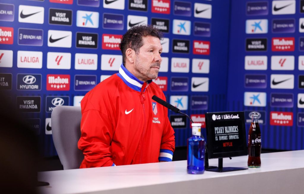 Simeone explotó cuando le preguntaron por las declaraciones de Julián Álvarez