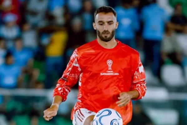 Pezzella volvió a jugar luego de su lesión: “Estaba esperando hace mucho este momento”