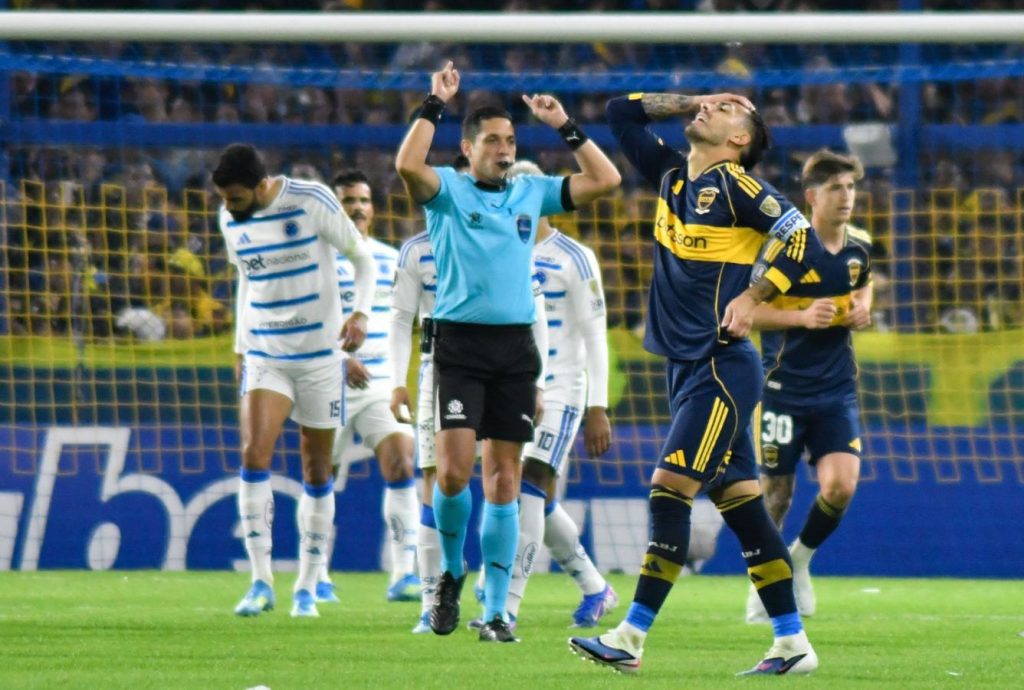 Boca empató ante Cruzeiro y buscará la clasificación ante la Católica