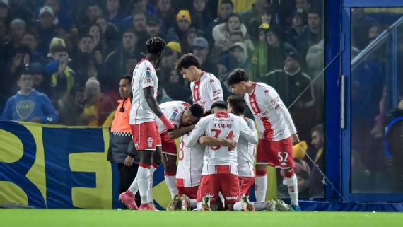 Boca sumó una frustración ante Huracán y se despidió del Apertura