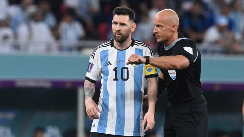 Se confirmó el arbitro para el debut de Argentina en el Mundial