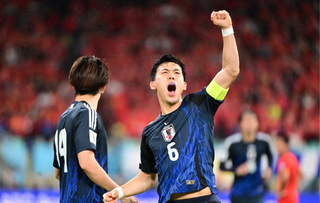 El capitán de Japón se pierde el Mundial y anunció su retiro de la selección con un sentido mensaje
