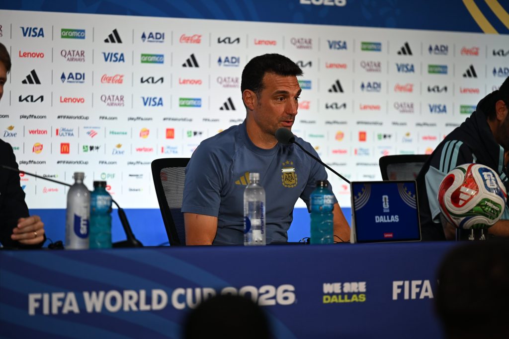 Scaloni: “Hay siete u ocho selecciones que pueden ser campeonas, vamos a estar en la pelea”