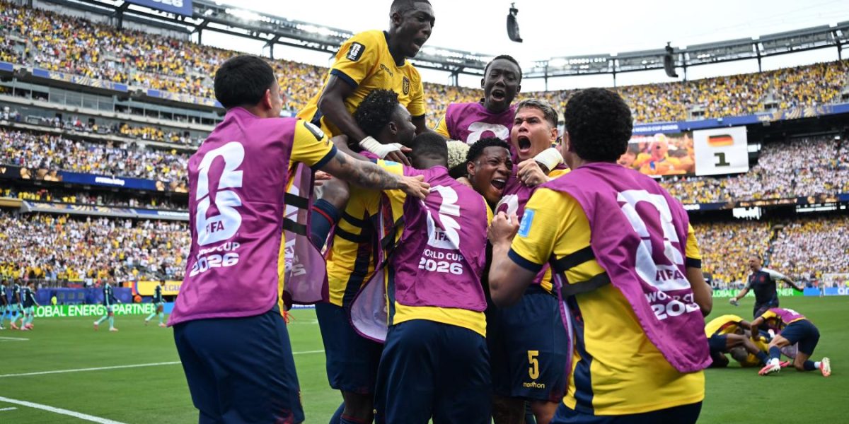 Ecuador hace historia: venció a Alemania y se clasificó a 16avos de final
