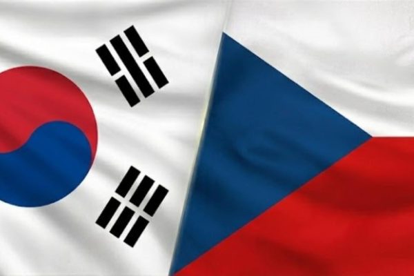 Corea del Sur y Republica Checa se enfrentan por el Grupo A